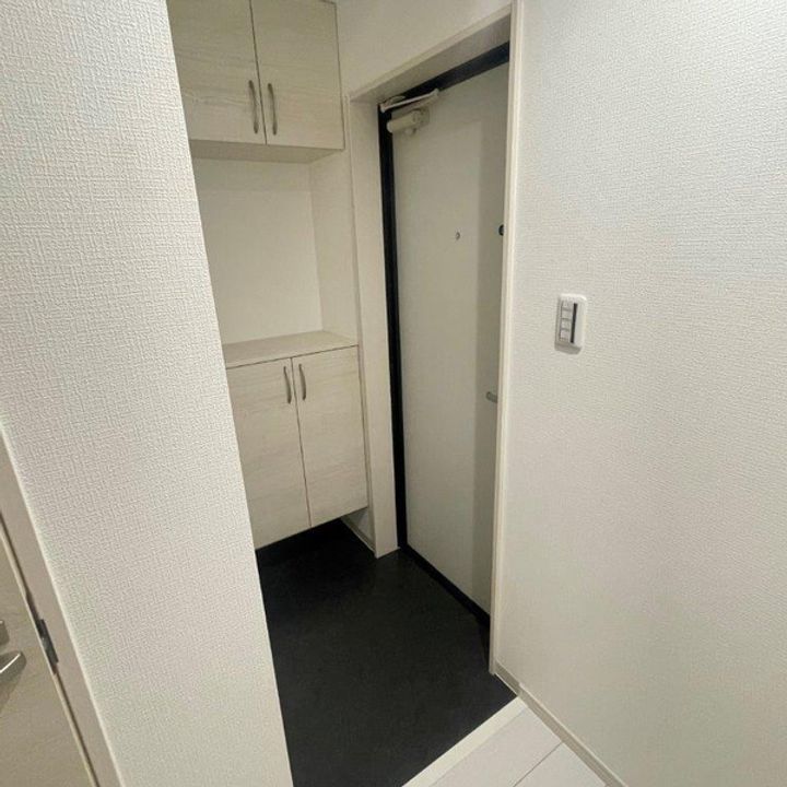 大阪府東大阪市玉串元町1(アパート)の賃貸物件の玄関