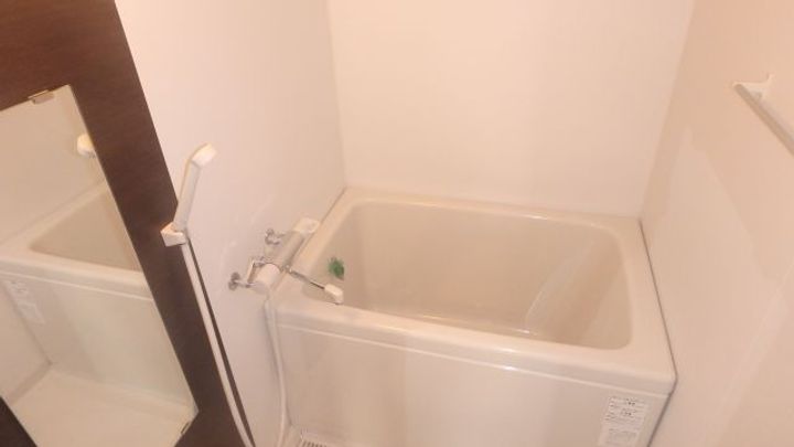 大阪府大阪市福島区吉野4(マンション)の賃貸物件の風呂