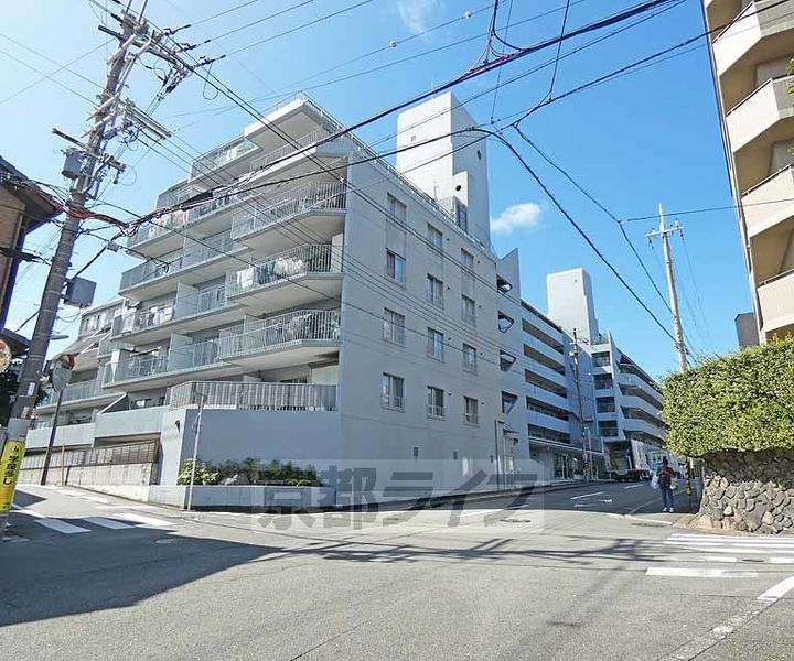 衣笠グリーンハイツの外観