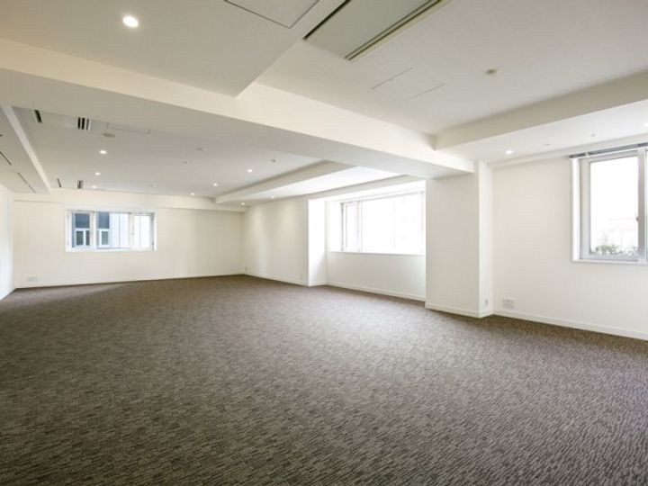 オランダヒルズ森タワーROPの居間