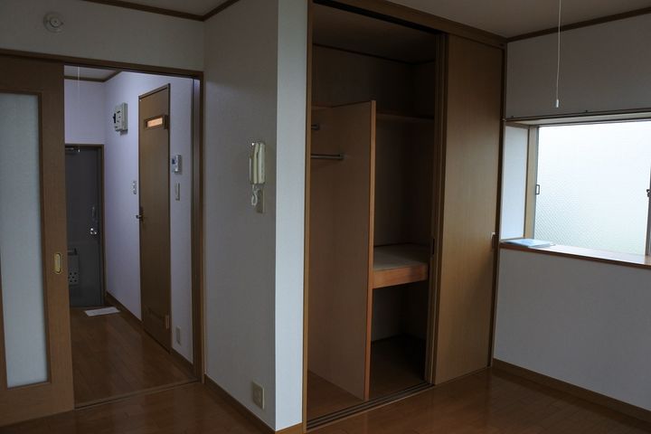 福島県郡山市長者2(アパート)の賃貸物件の居間