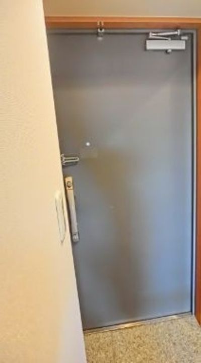 東京都千代田区外神田4(マンション)の賃貸物件の玄関