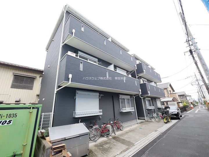 埼玉県草加市住吉2(アパート)の賃貸物件の外観
