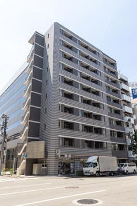 東京都千代田区鍛冶町2(マンション)の賃貸物件の外観