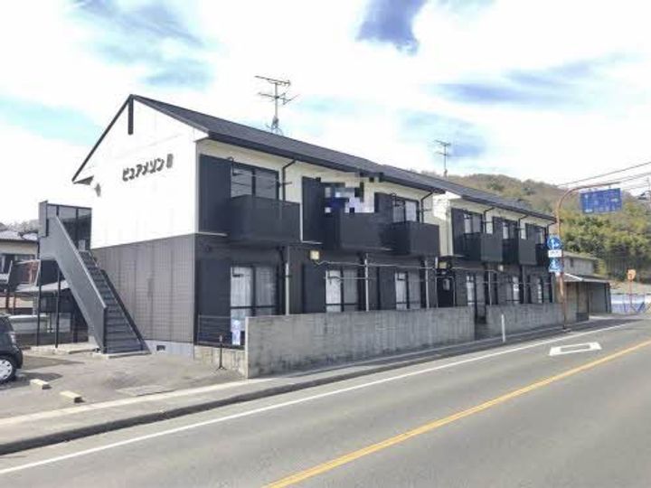 ピュアメゾン B棟の外観