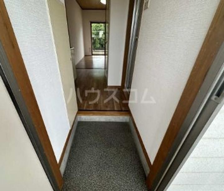 アイリス小池の玄関