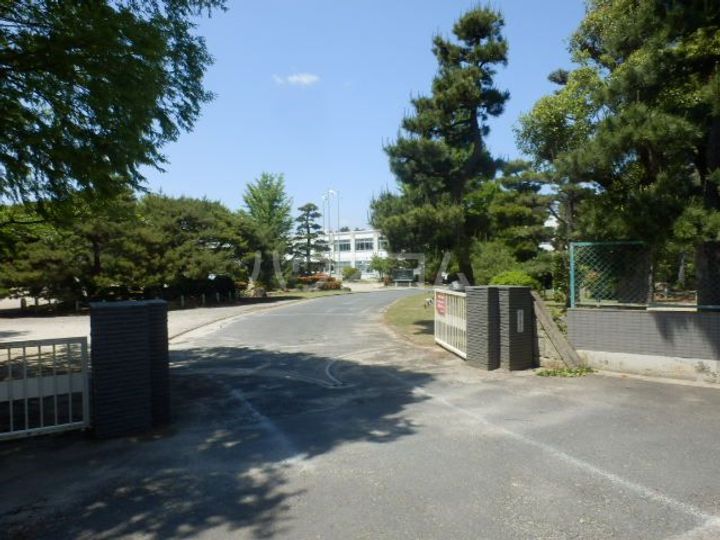 アイリス小池の周辺