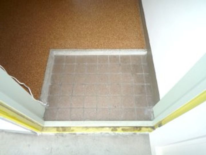 リバーサイド越路の玄関