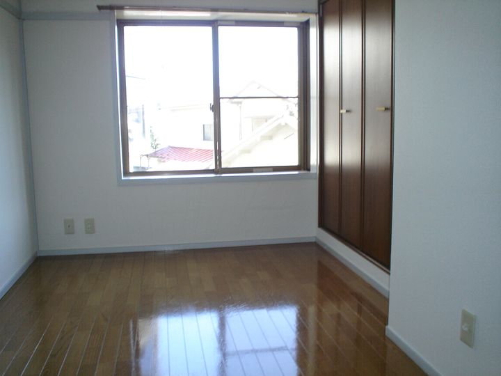 リバーサイド越路の内装