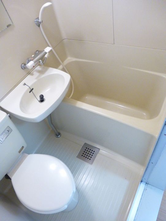 リバーサイド越路の内装