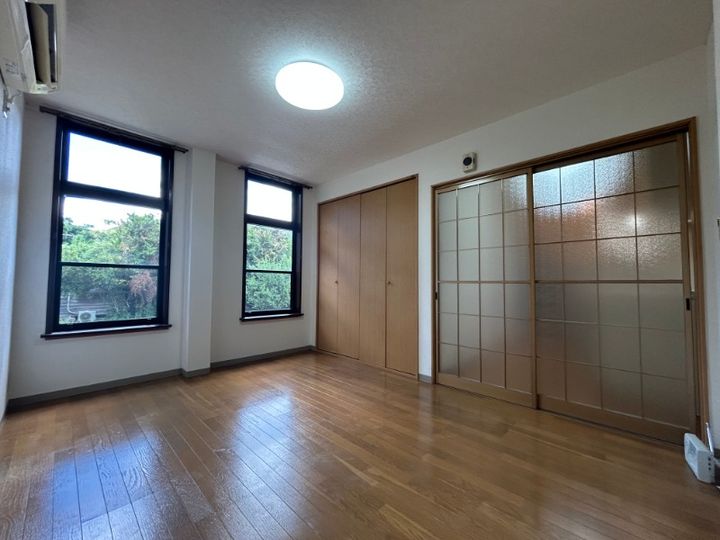 パーソネージュ西田の居間