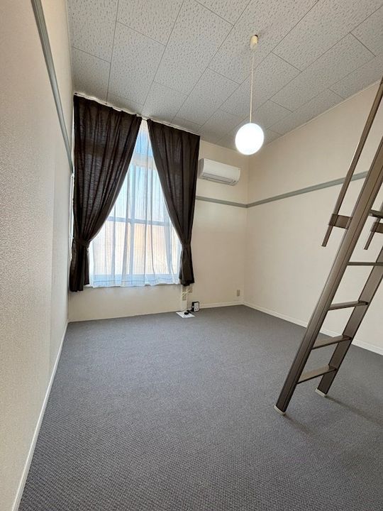 EXEO横越中央(エクシオ)の居間