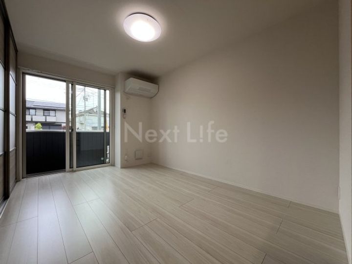 Dフラット東平山 B棟の居間