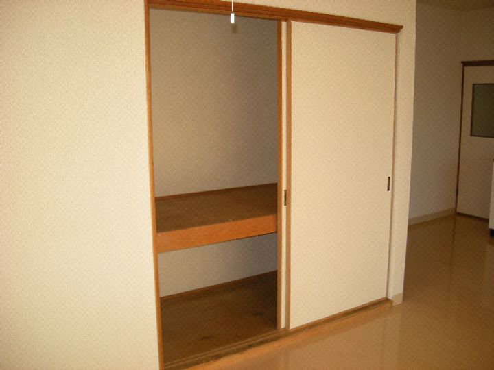 ハウスSKの内装