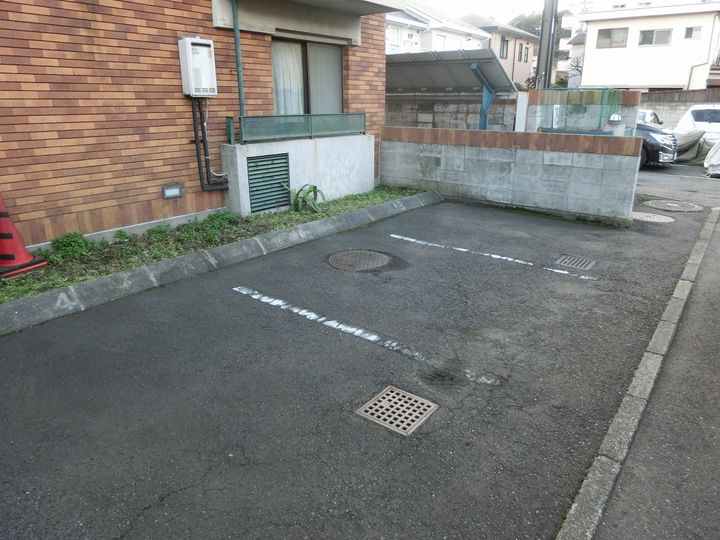 神奈川県横浜市磯子区磯子2(マンション)の賃貸物件の地図