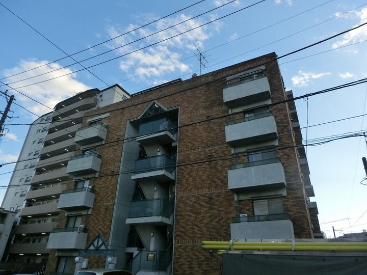 神奈川県横浜市磯子区磯子2(マンション)の賃貸物件の外観