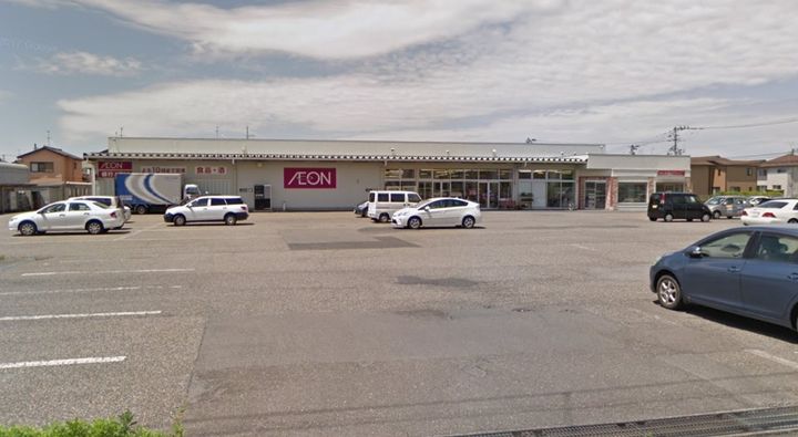 リヤフィールドの周辺