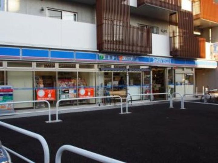 PRIRODA北沢の周辺