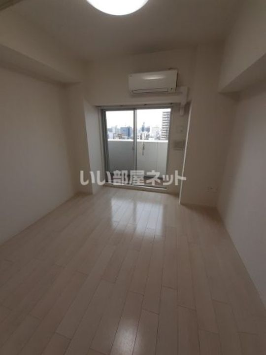 大阪府堺市堺区宿院町東4(マンション)の賃貸物件の居間