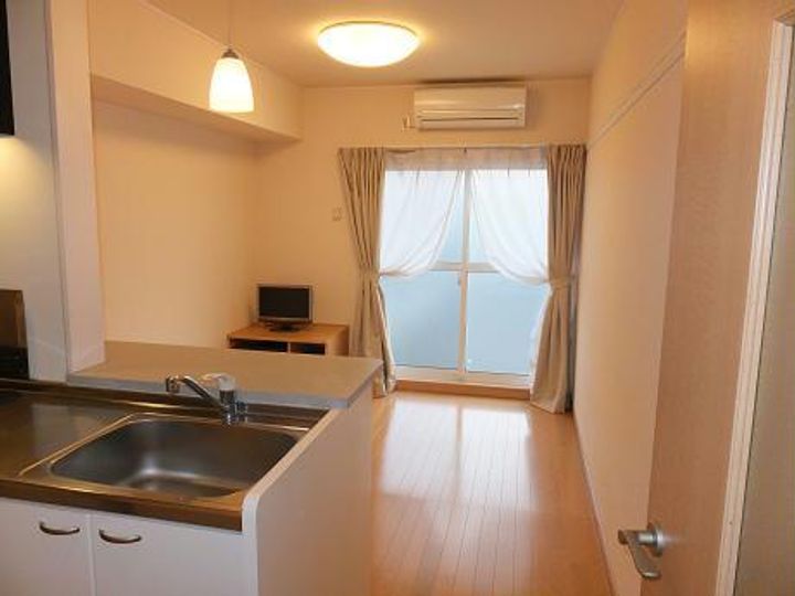 レオパレスノルデングッチの居間