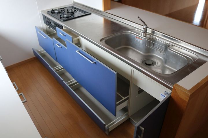 青森県青森市富田5(一戸建)の賃貸物件のキッチン