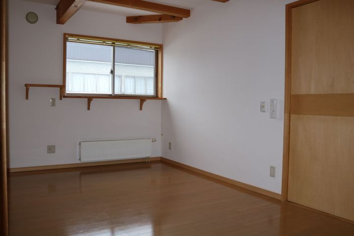 青森県青森市富田5(一戸建)の賃貸物件の居間