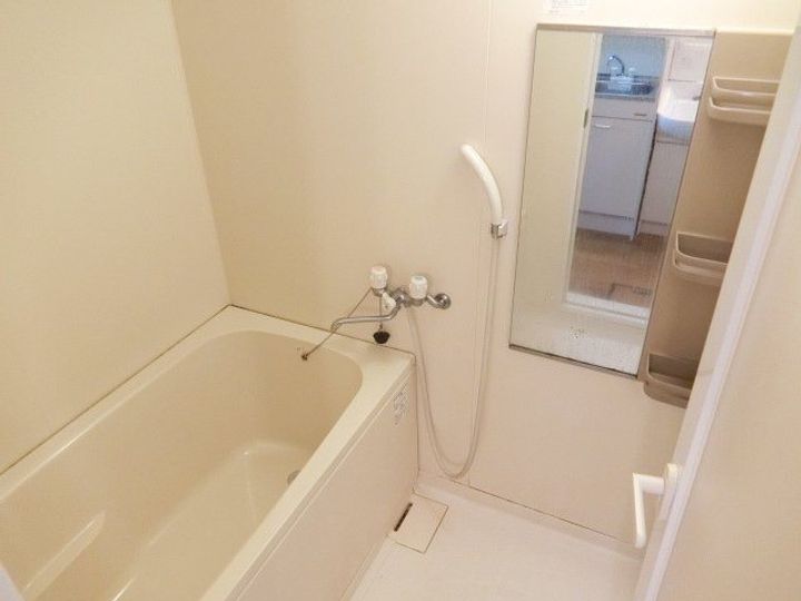 ベルステージ竹の山Iの風呂