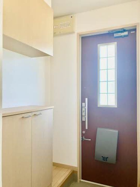 パルク・ギオーネ 六番館の玄関