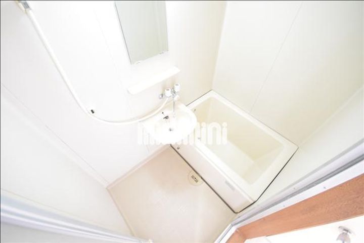 メゾン三英の風呂