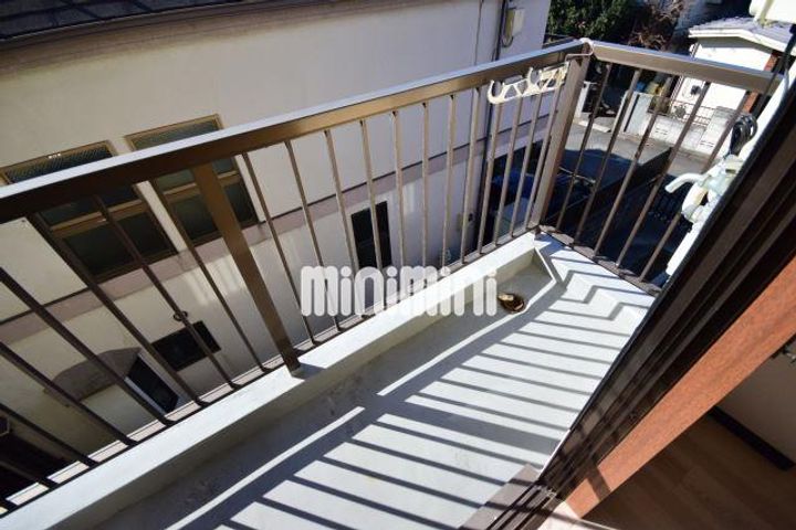 メゾン三英の内装