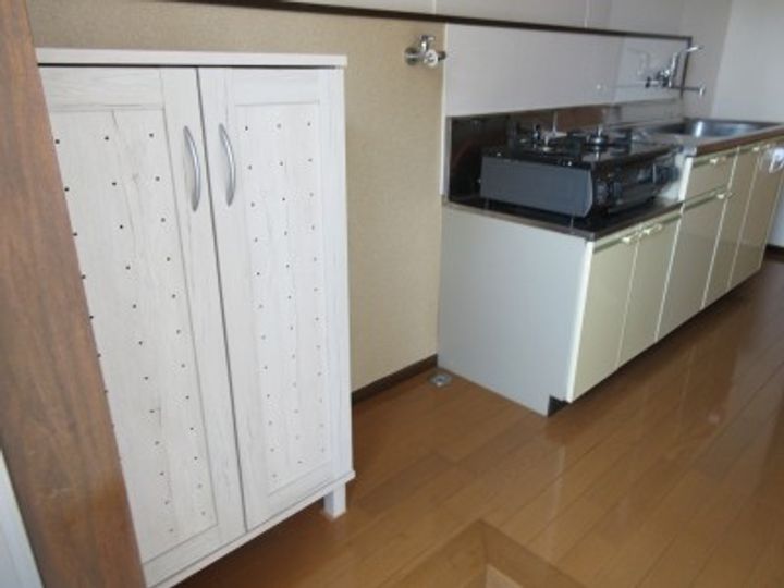 センチュリーハイツAの玄関