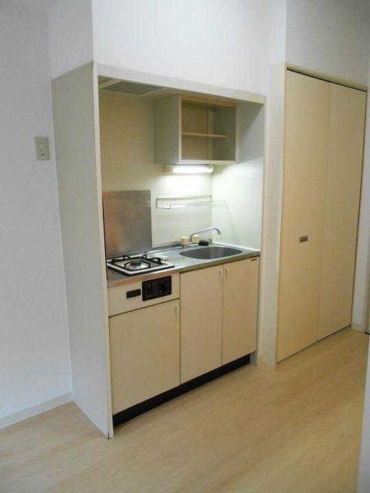 RKB24のキッチン