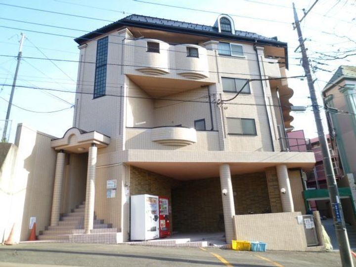 志幸18ミリオンの外観