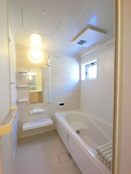 ヴァイアBの風呂