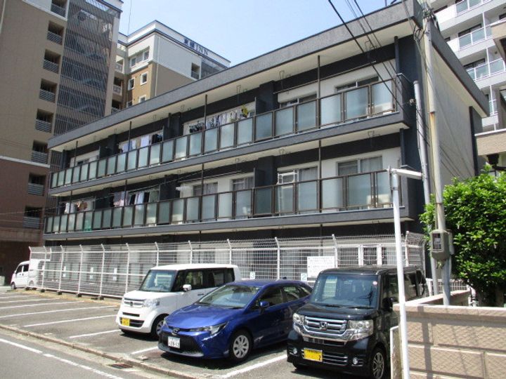 笑光マンションの外観