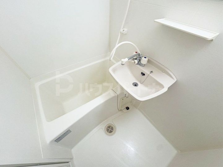 コンフォート・クラージュAの風呂