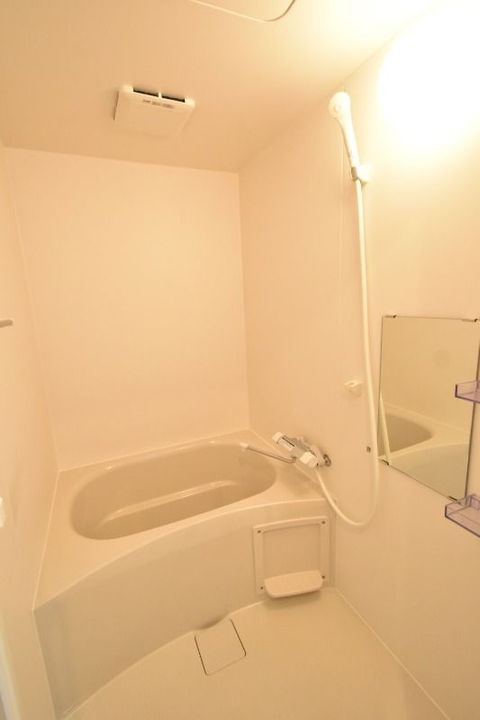 ジーメゾン大宮日進ウエストの風呂