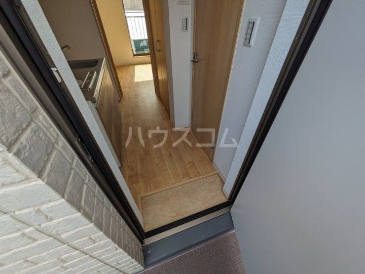 ラパン大久保の玄関
