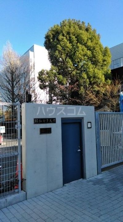 ドミー代沢の周辺