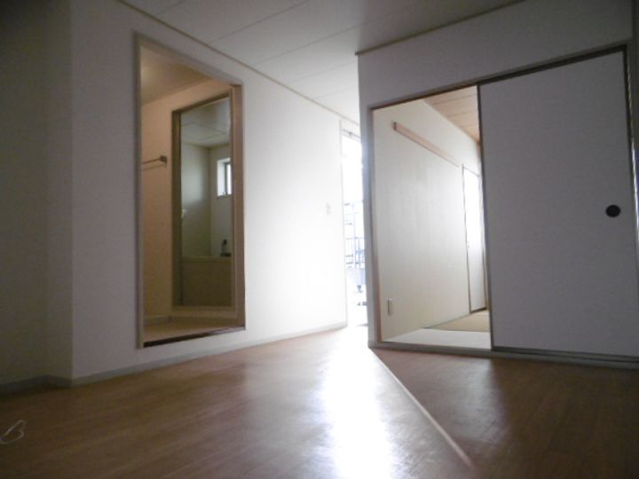 バンブーハイツの居間