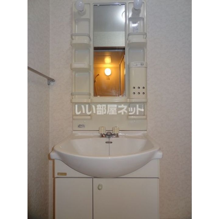 静岡県静岡市葵区竜南1(マンション)の賃貸物件の内装