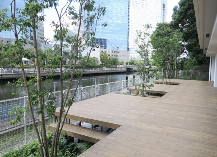 東京都港区海岸2の賃貸マンションの地図