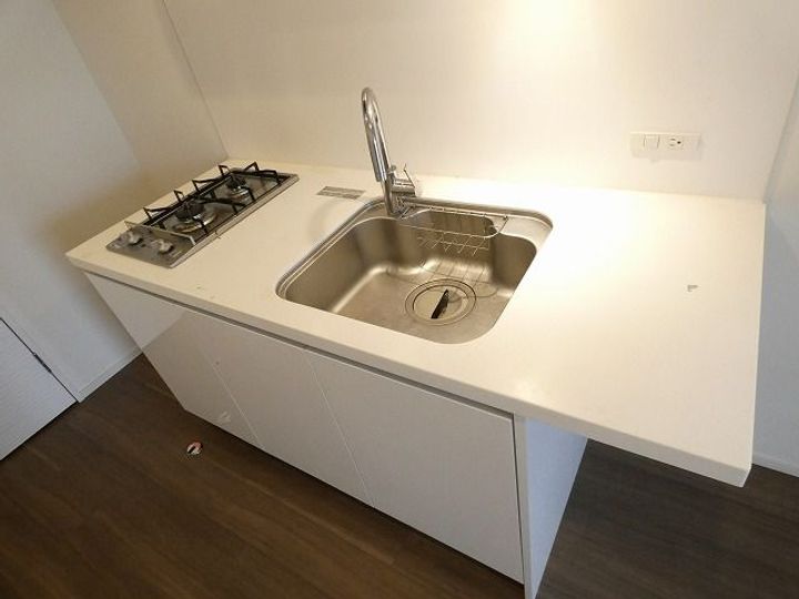 東京都港区海岸2の賃貸マンションのキッチン