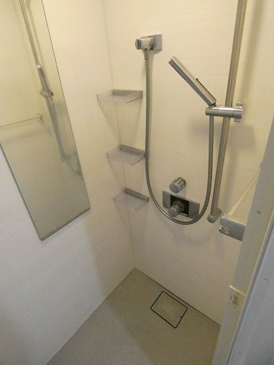 東京都港区海岸2の賃貸マンションの風呂