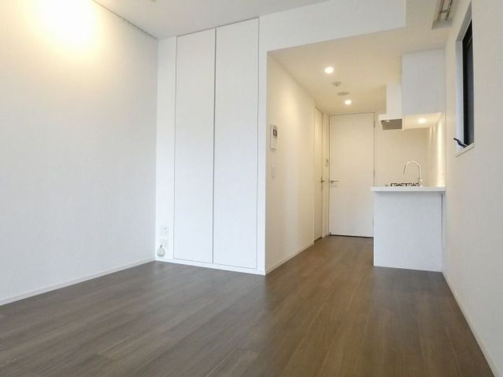 東京都港区海岸2の賃貸マンションの内装