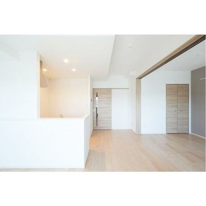 LIBR GRANT 藤沢の居間