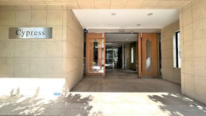 サイプレスの地図