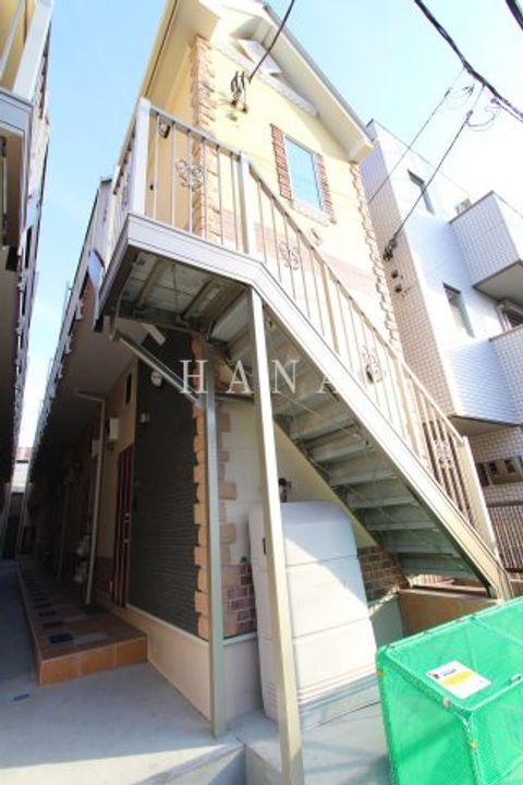 神奈川県横浜市鶴見区朝日町1(アパート)の賃貸物件の外観