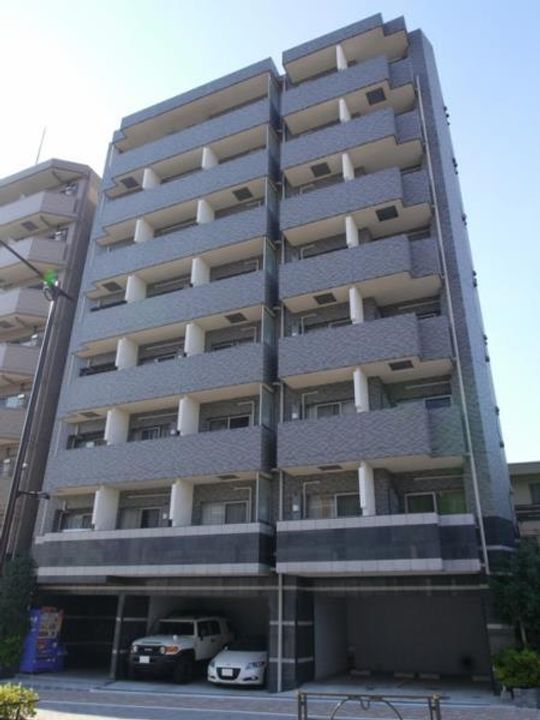 東京都渋谷区初台1(マンション)の賃貸物件の外観