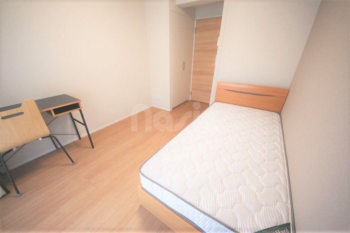 ロータス西千葉の居間